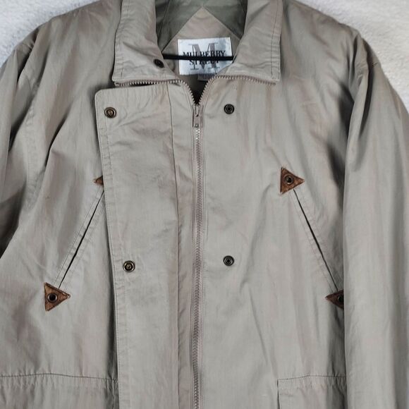 Mulberry Street Women’s Lightweight Jacket Size M Beige Tan Button Front - Picture 3 of 10
